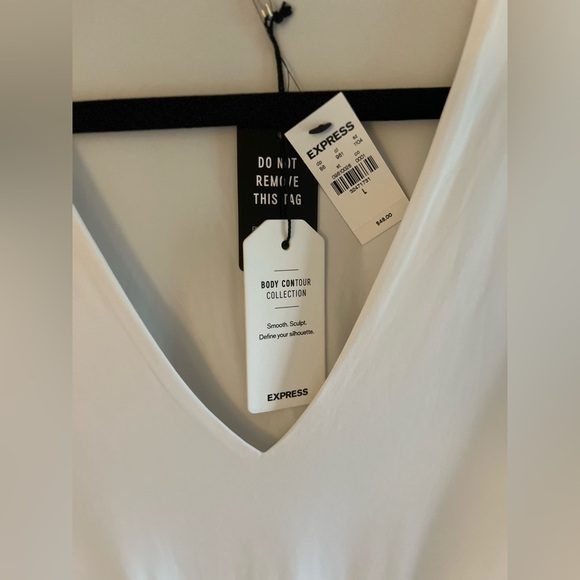 NWT Express Body Contour Bodysuit - Picture 5 of 6